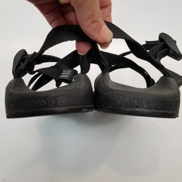 Chaco Women's Z/2 Adjustable Strap Classic Sandal Black Size 7 - Picture 5 of 9